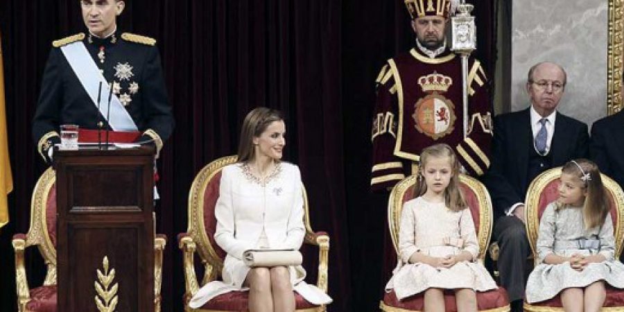 ¿Por qué lee el rey sus discursos?