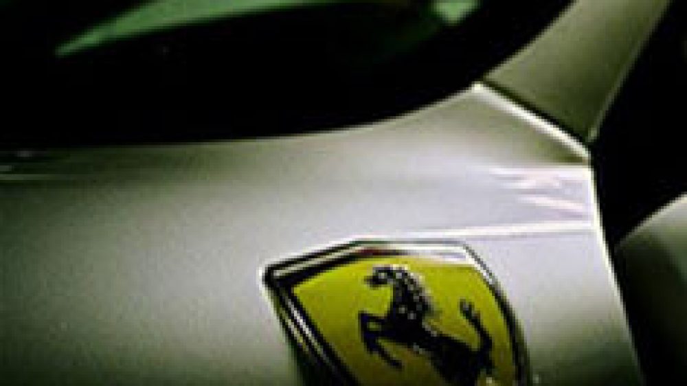 the_ferrari_experience_vertical_web